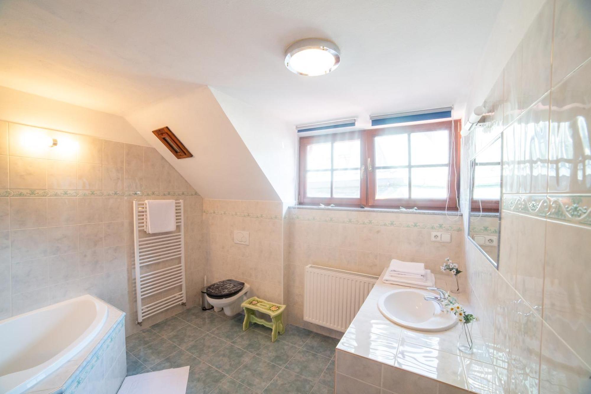 Rezidence Plesivec - Rodinny Apartman S 3 Loznicemi Český Krumlov Extérieur photo